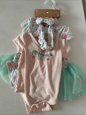 Young Hearts Pink & Mint "Mermaid Squad" Baby Matching Set